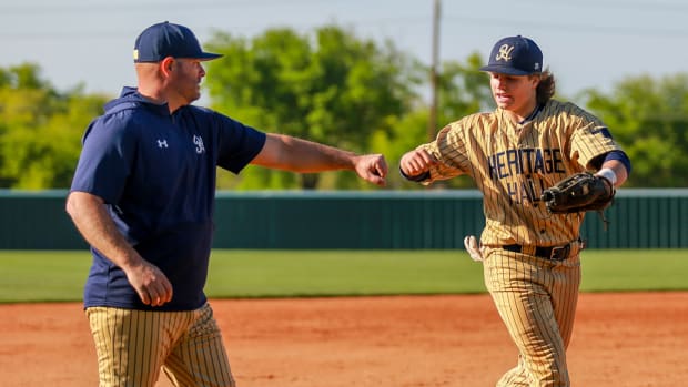 Coach_Semore_Fist_Bumps_Austin_Lemon_2021